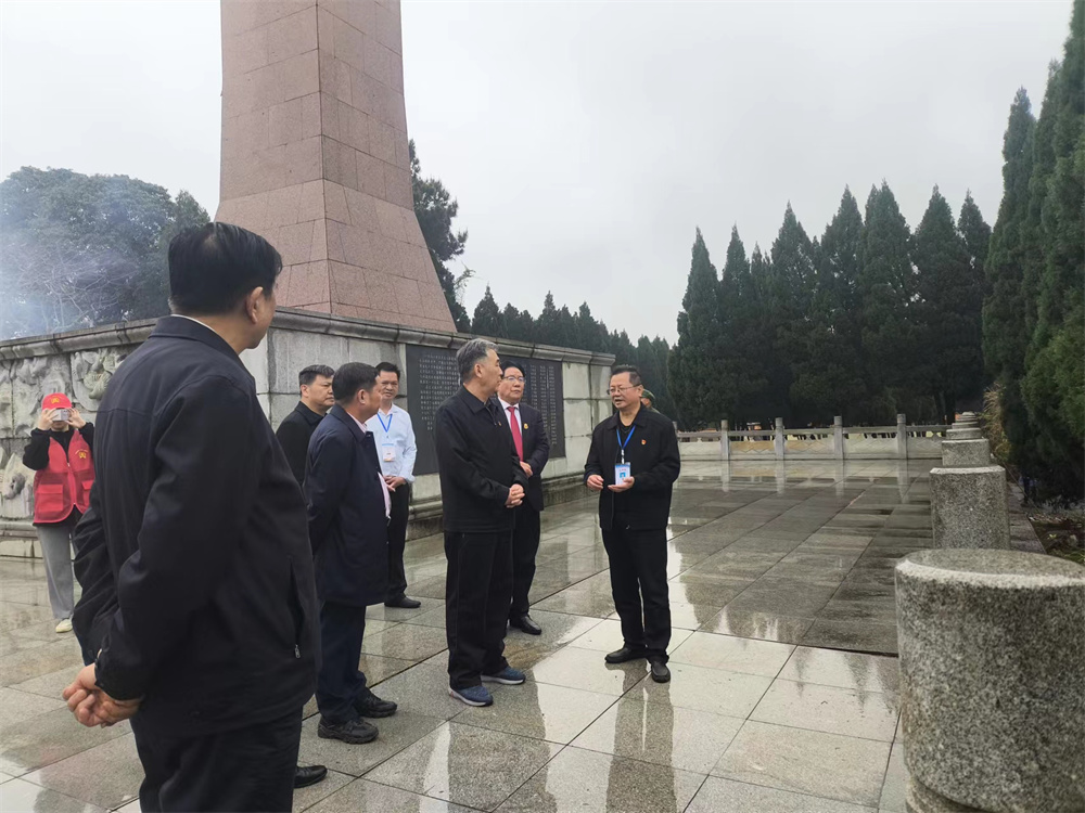 法卡山2.jpg 法卡山2.jpg